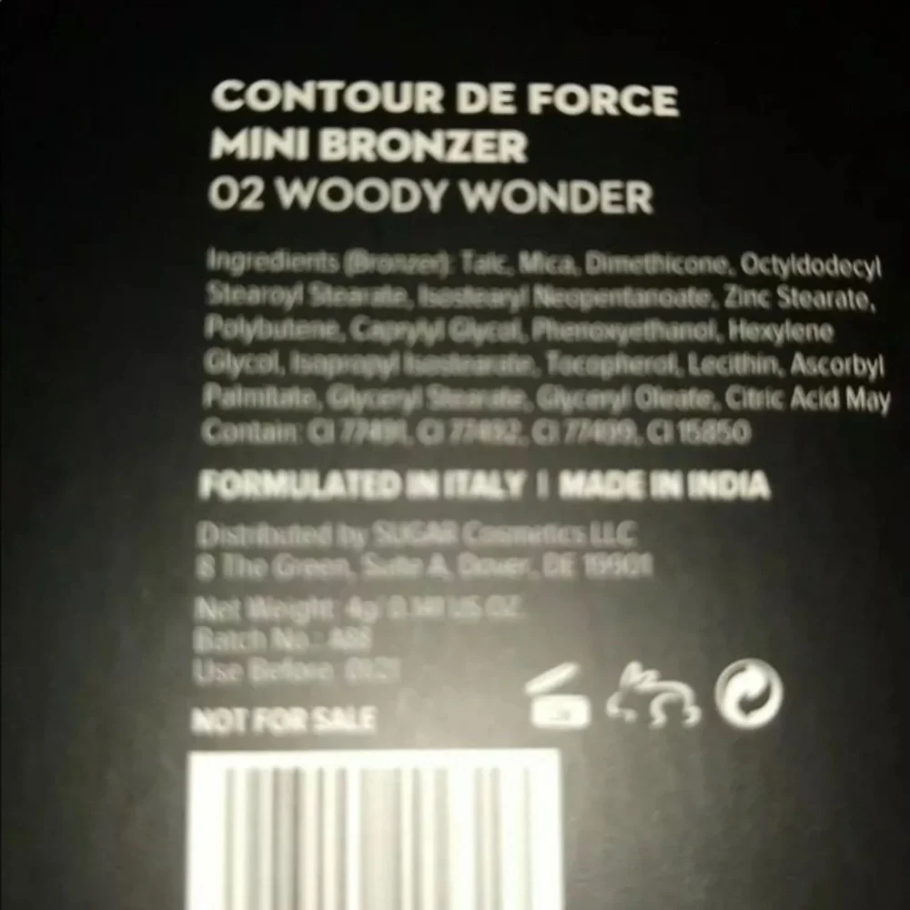 SUGAR COSMETICS Contour de Force Mini Bronzer Woody Wonder